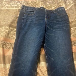 American Eagle Woman’s Jeans